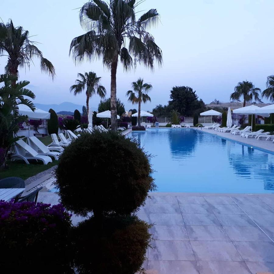 Babylon Luxury Villa With Private Pool And Indoor Heated Pool Side Exteriér fotografie